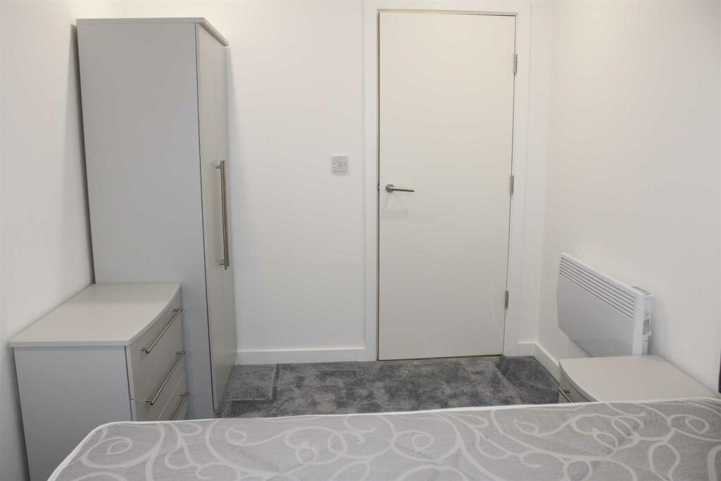 Additional image 6 of 150 High Street, West Bromwich