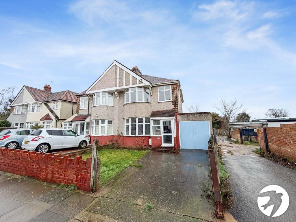 Main image of property: Cambridge Avenue, Welling, DA16