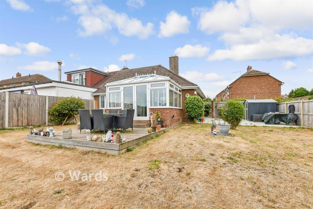 House in Dover, St. Margaret's at Cliffe - View 5