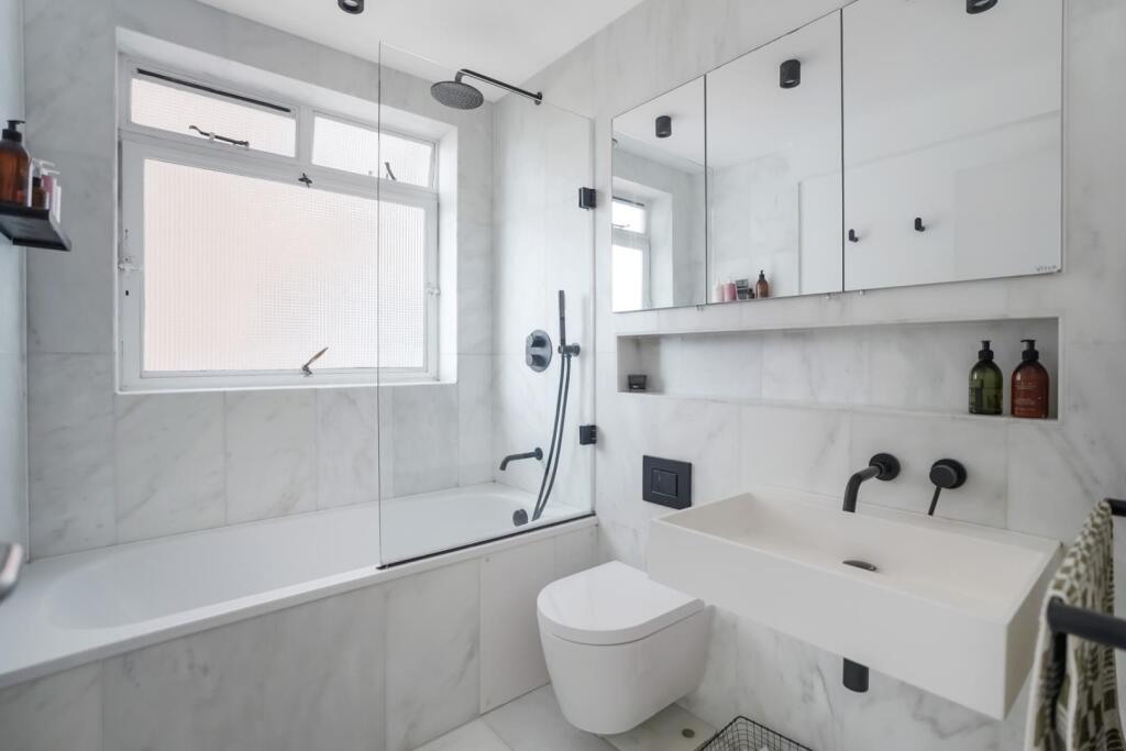 Apartment in London, Upper Sydenham, Dulwich - More