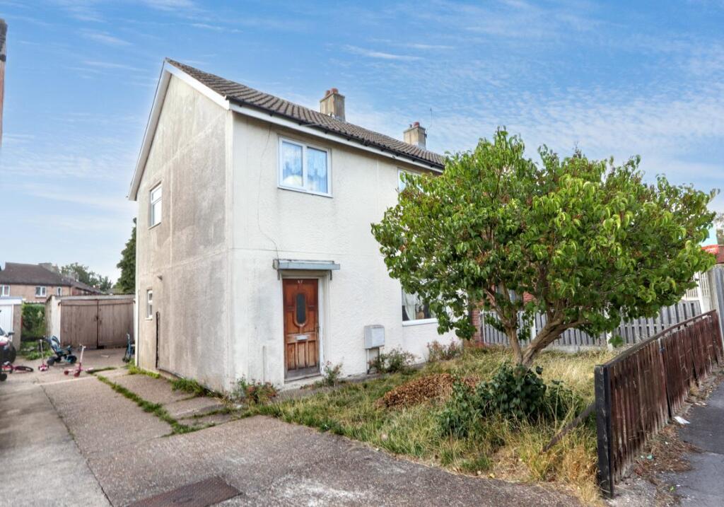 Main image of property: 57 Holderness Drive, Aston, Sheffield, South Yorkshire, S26 2BH