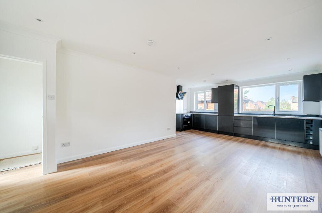 House in Selby, Staynor Hall - View 4