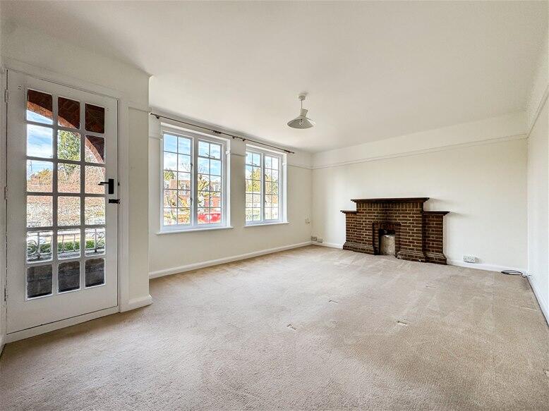 Additional image 2 of Bowers Parade, Harpenden, AL5