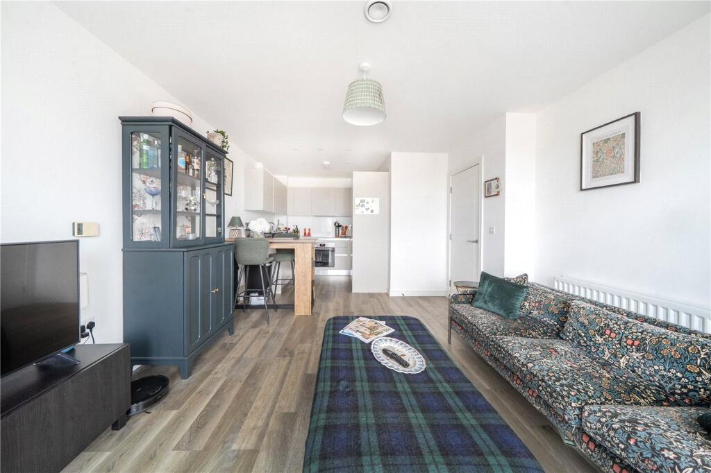 Apartment in London - View 2