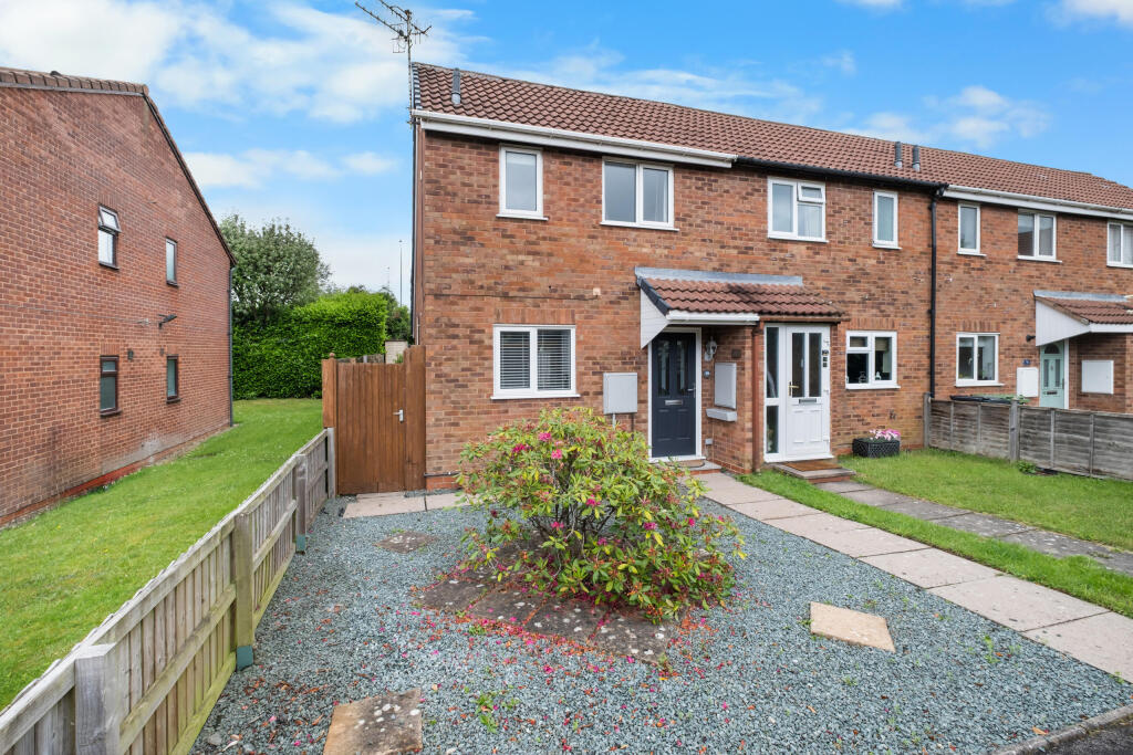 Main image of property: Mayfield Close, Catshill, Bromsgrove B61 0NP