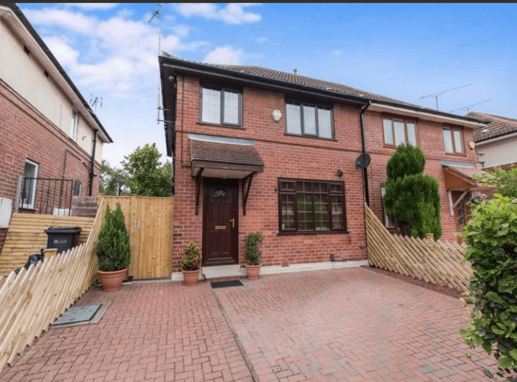House in Leeds - View 3