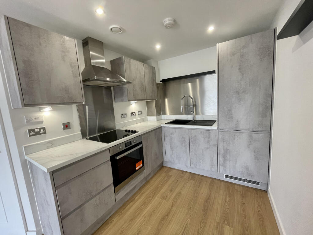 Main image of property: Victoria Riverside, Atkinson Street, Leeds, West Yorkshire, LS10