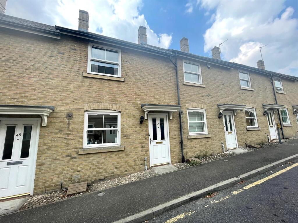 Main image of property: Wickham Crescent, Braintree