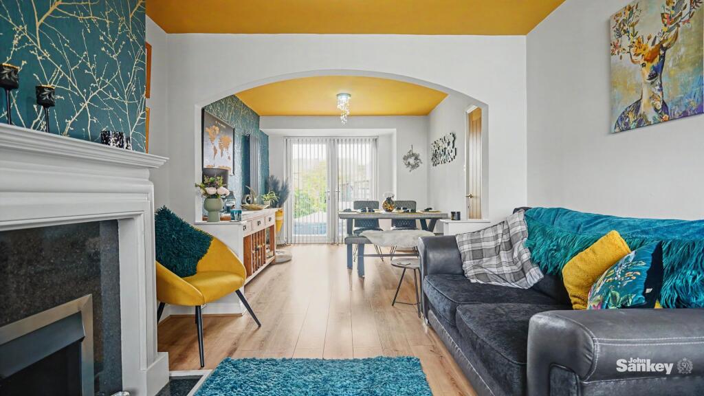 House in Mansfield, Nottinghamshire - View 5