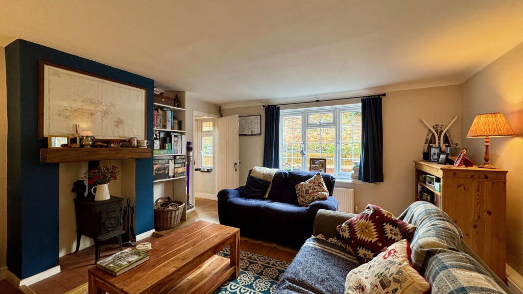 High Street, East Ilsley, RG20 7LE - View 2
