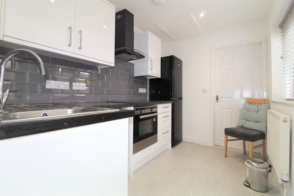 Main image of property: Heath Road, Ipswich 