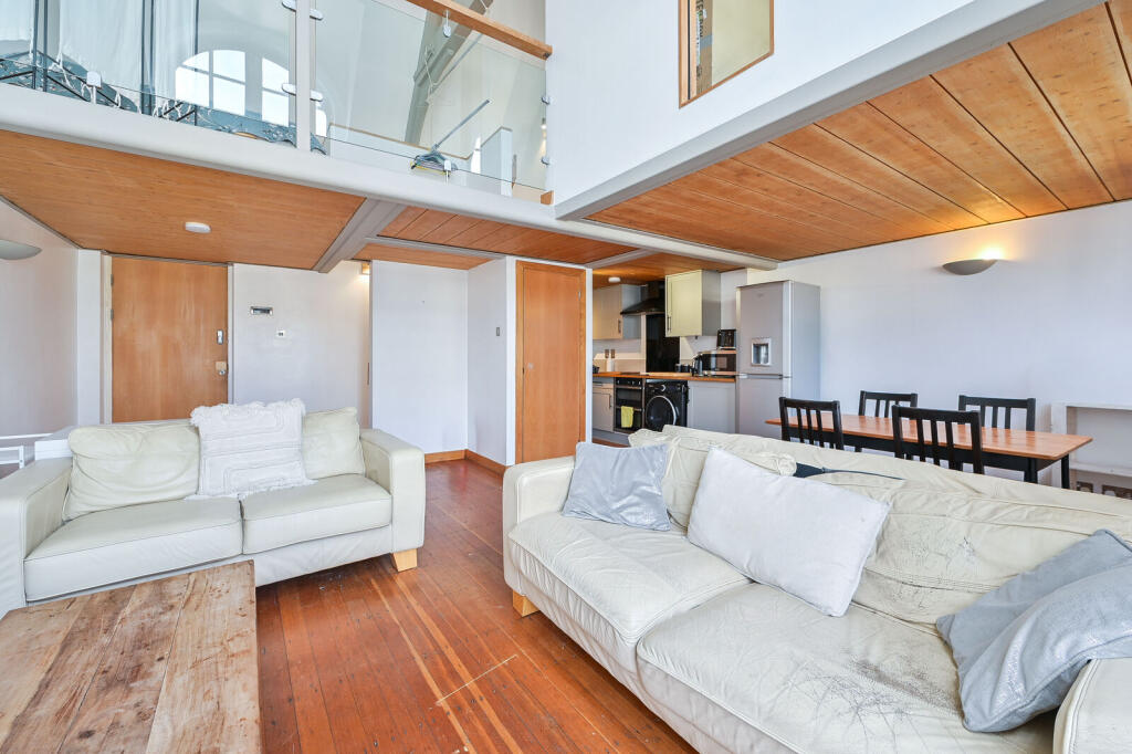 Apartment in London - View 4