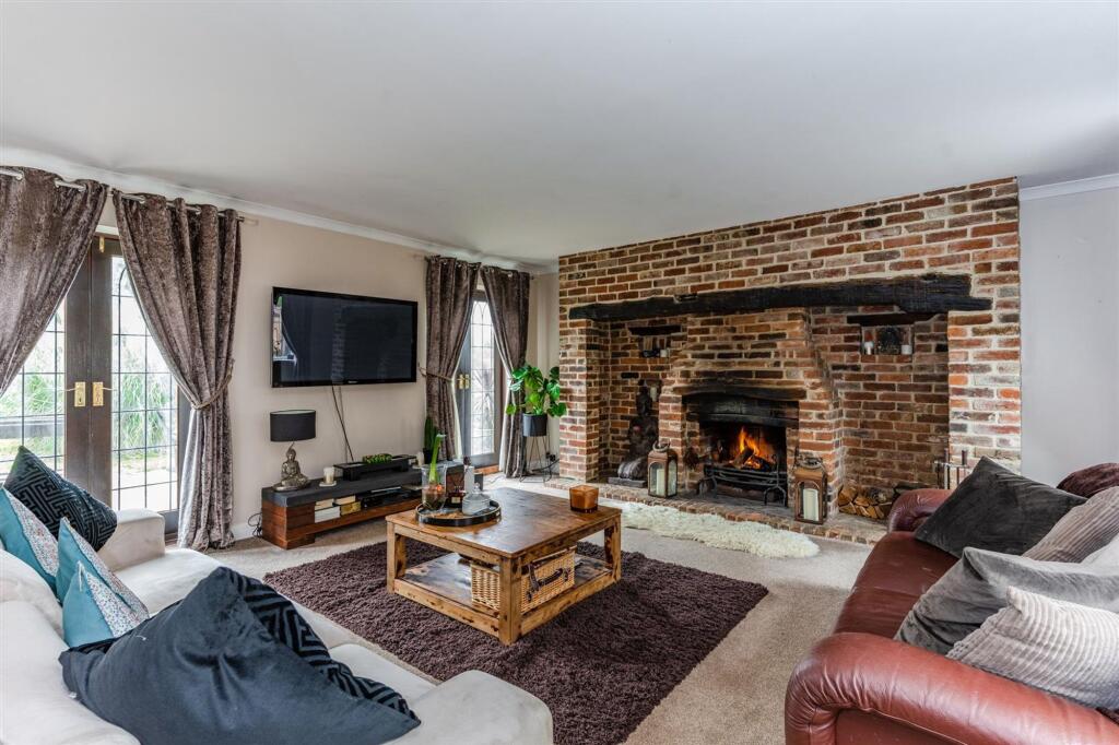 Additional image 6 of Old Parkbury Lane, Colney Street, AL2