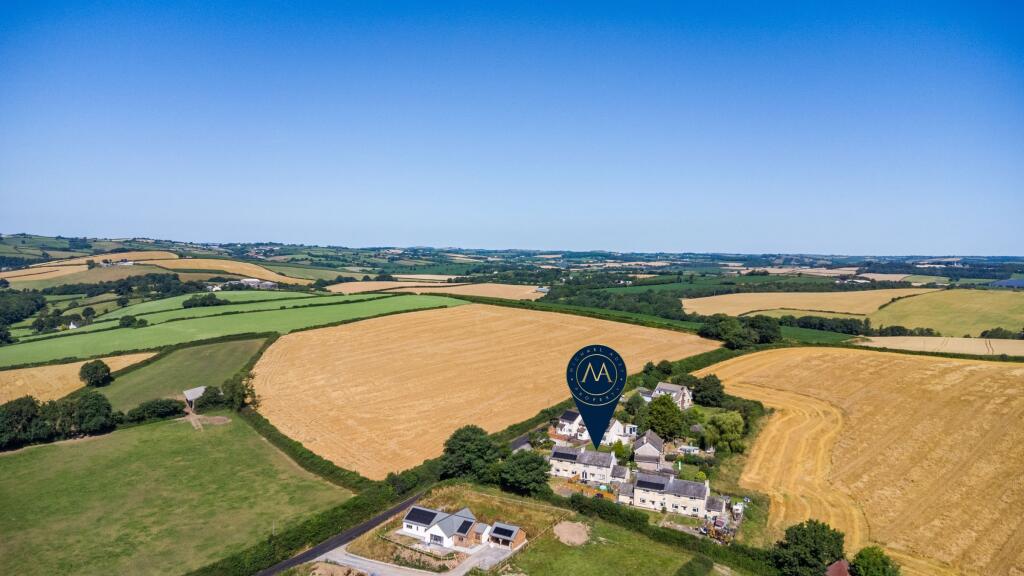 Main image of property: Hillside, George Nympton