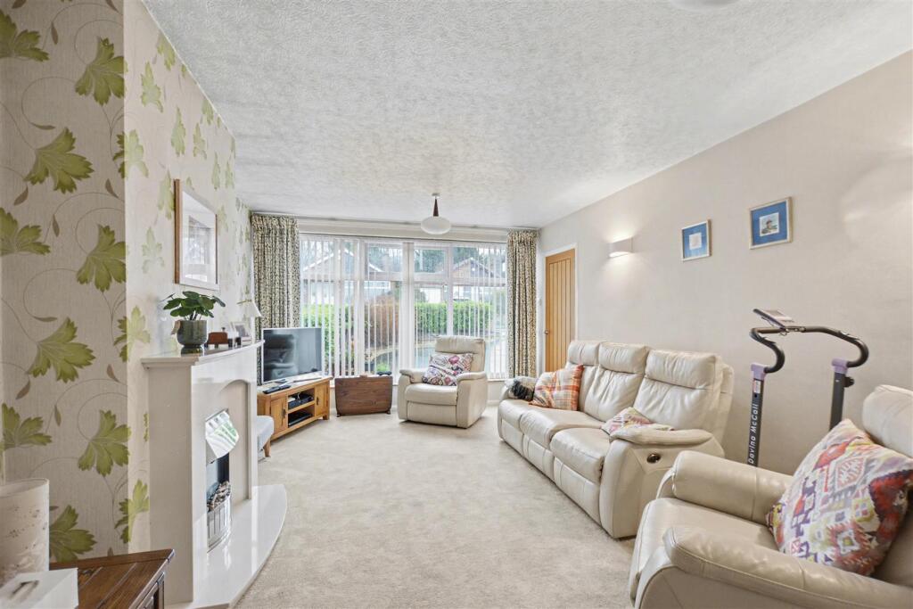 Russley Road, Bramcote, Nottingham photo 2