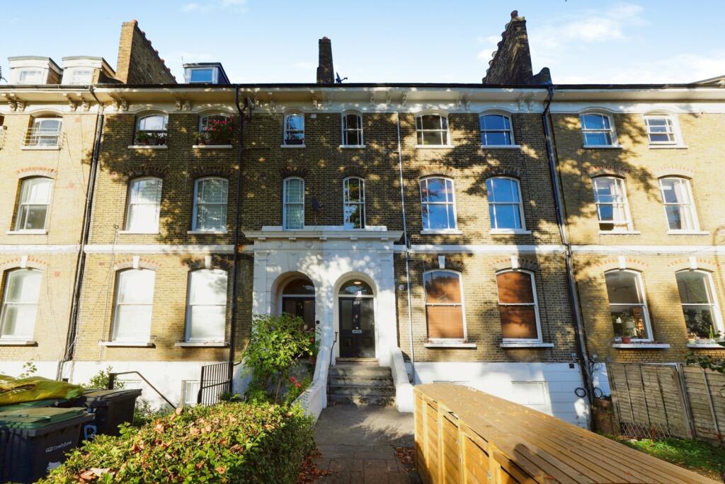 Apartment in London, New Cross - View 2