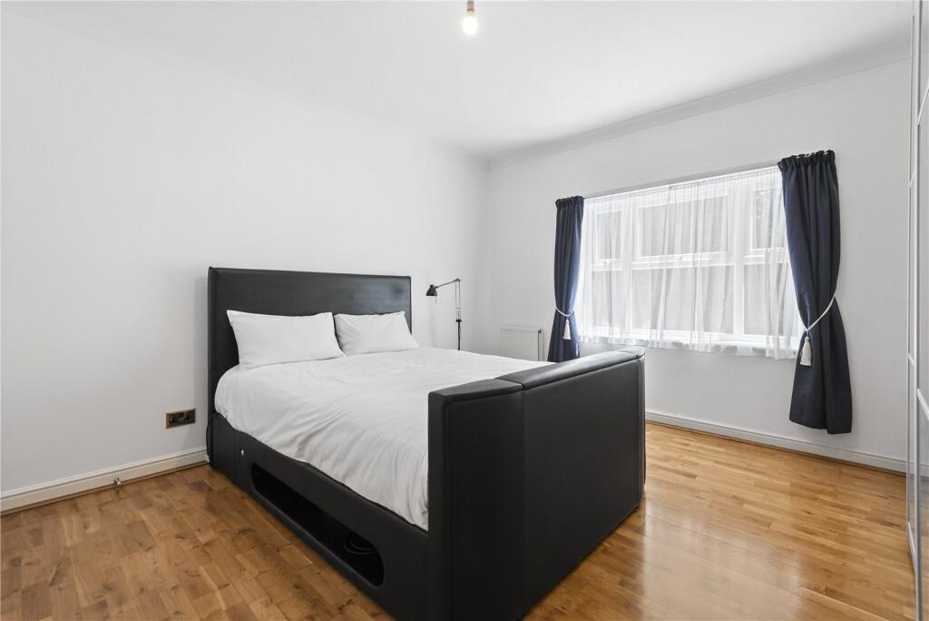 Apartment in London - View 3