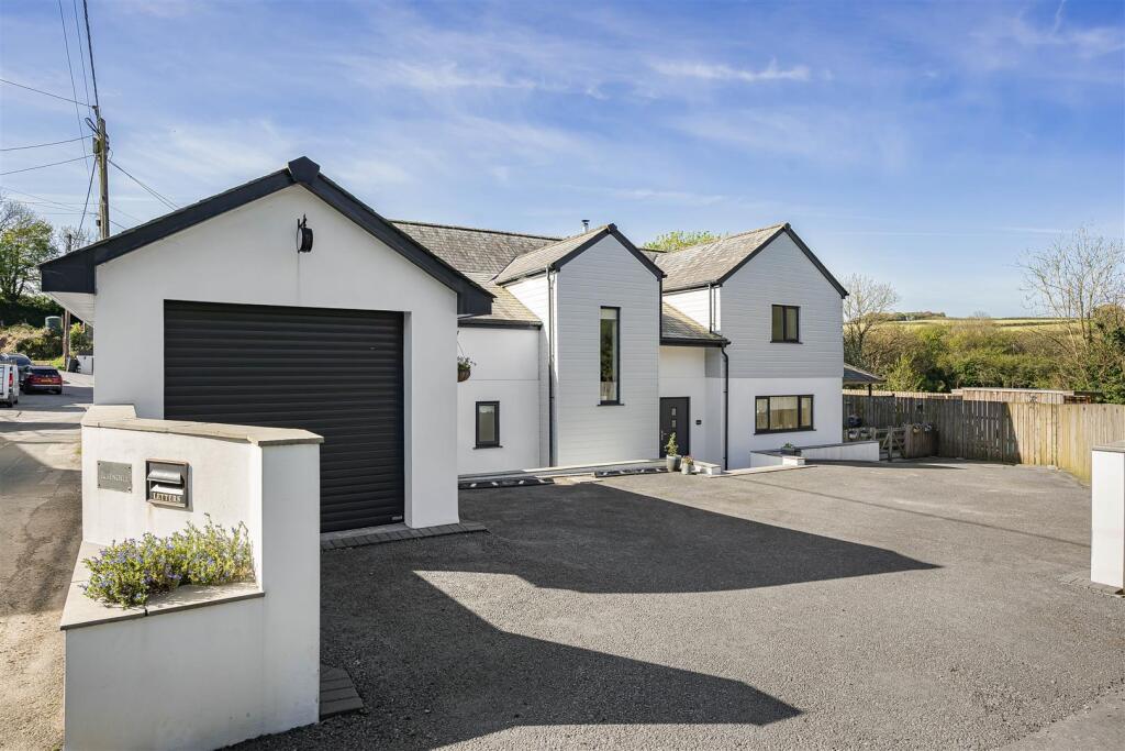 4-bed semi-detached on Terras Road, St. Stephen, St. Austell, £525,000
