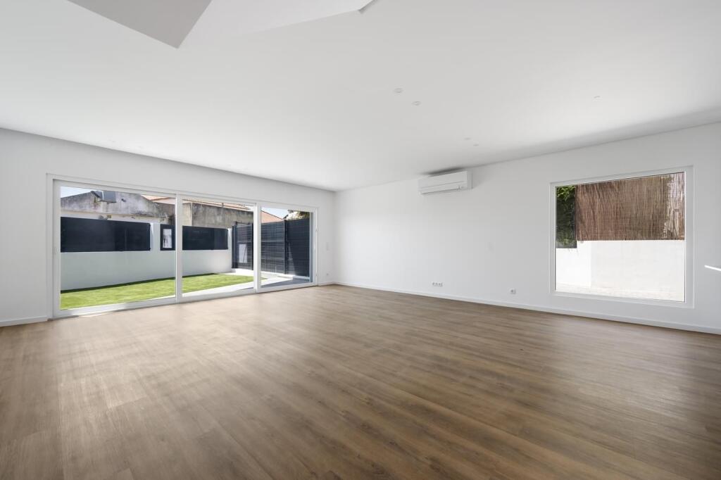 Main image of property: Lisbon, Cascais