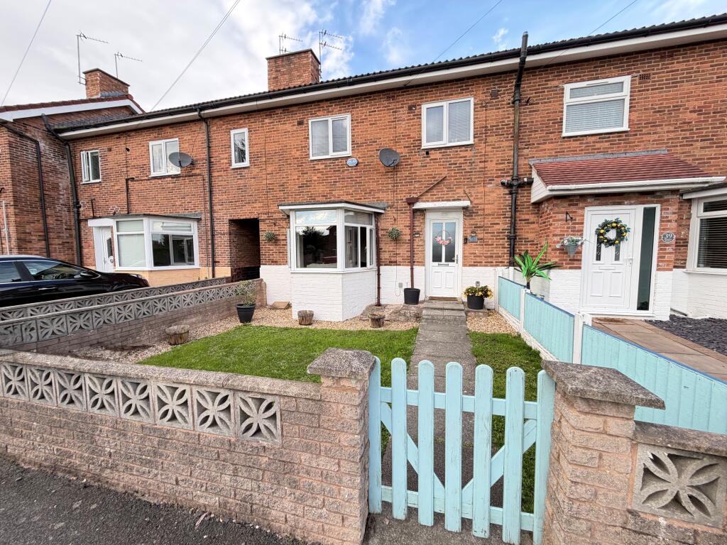 3-bed terraced on Pound Road, Little Sutton, £167,500