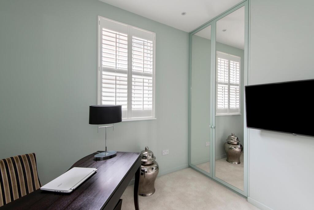 4 bedroom terraced house for rent