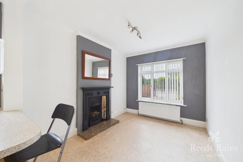 House in Chesterfield, Hasland Hall Park, Spital - View 4