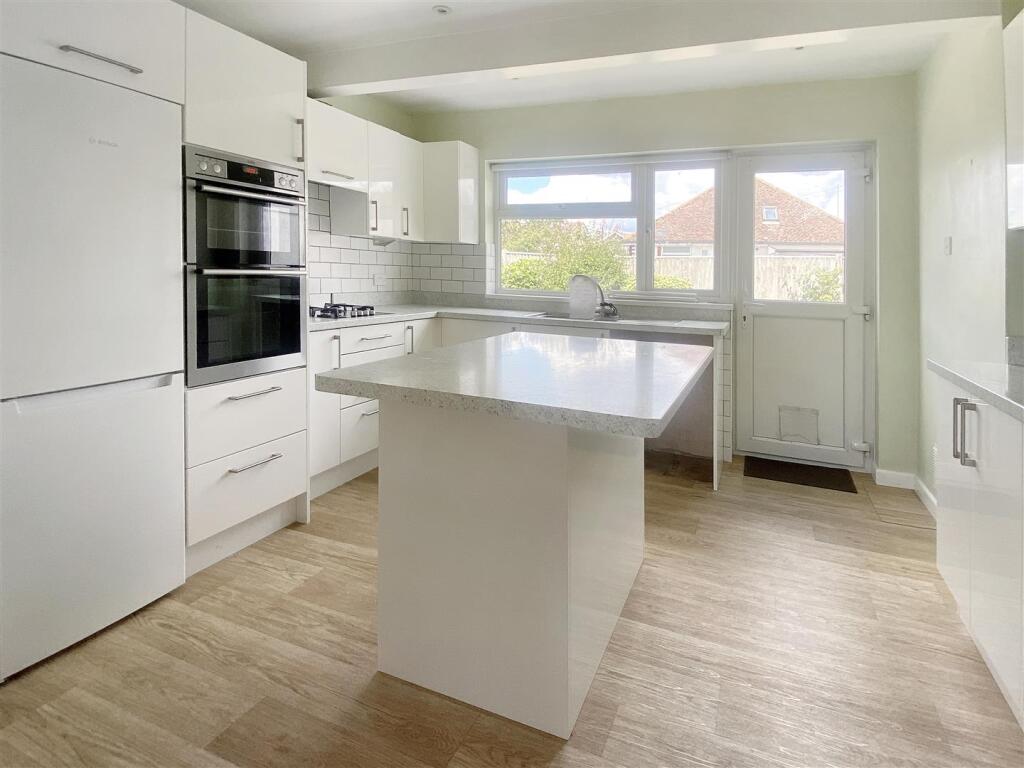House in Arun, East Preston - View 3
