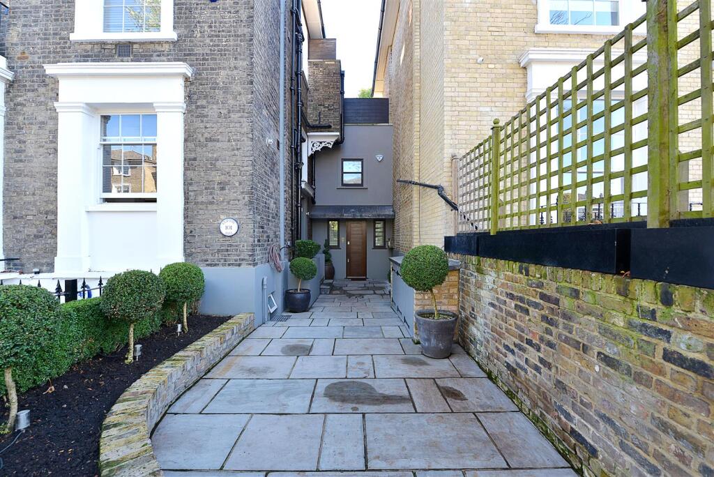 Property photo 11