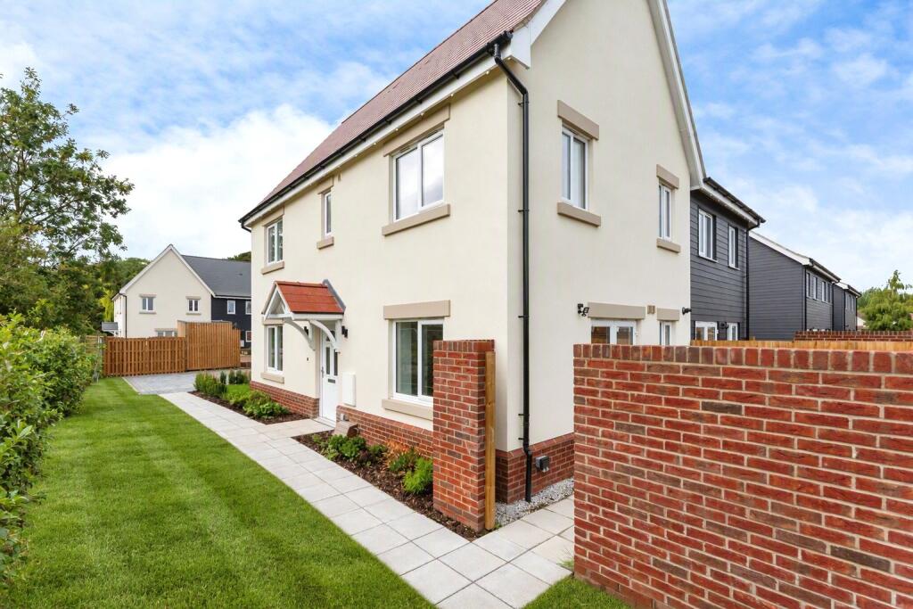 Main image of property: Hunters Rest, Turnpike Road, Red Lodge, Bury St. Edmunds, Suffolk, IP28
