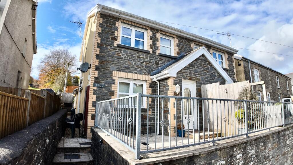 Main image of property: Manmoel, Blackwood, NP12