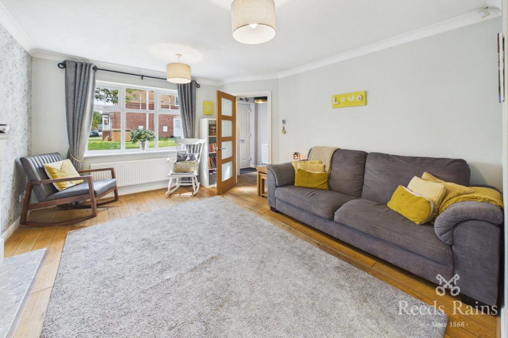 Fairfield Close, Rothwell, Leeds, West Yorkshire, LS26 photo 4