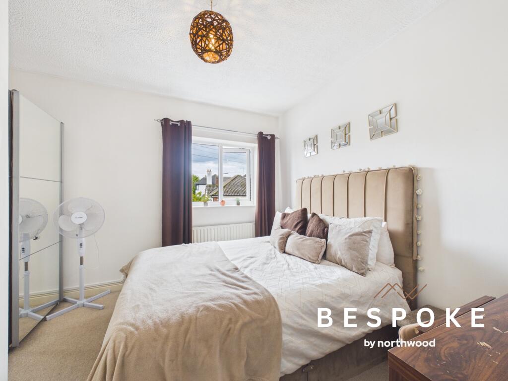 Apartment in Crewe - More