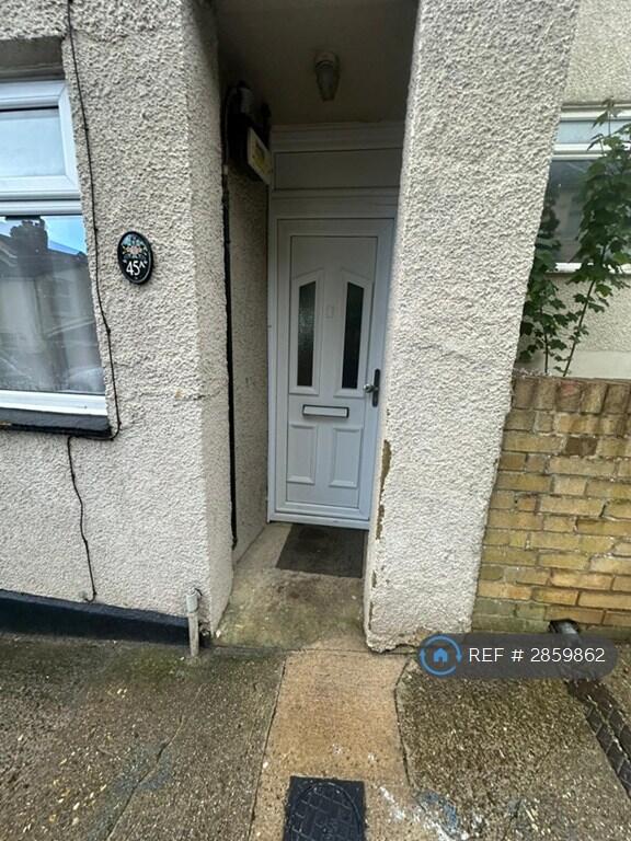 Main image of property: Gordon Road, Chatham, ME4