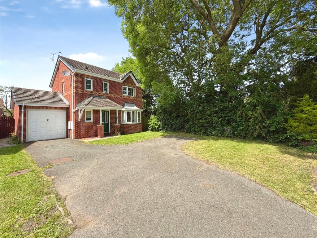 Main image of property: Windlass Close, Thorne, Doncaster, South Yorkshire, DN8