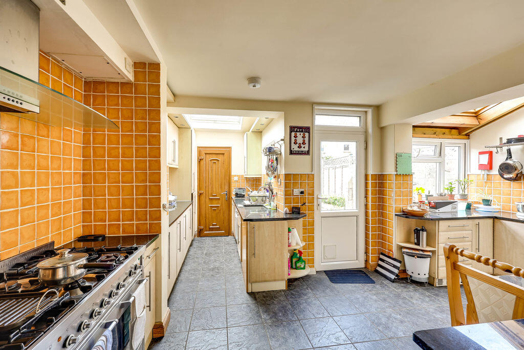 House in Bath - More