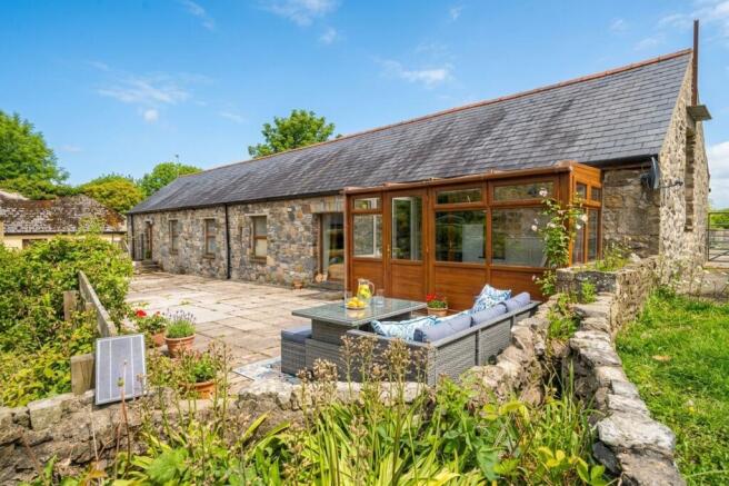 Patio Claytons Cow Shed