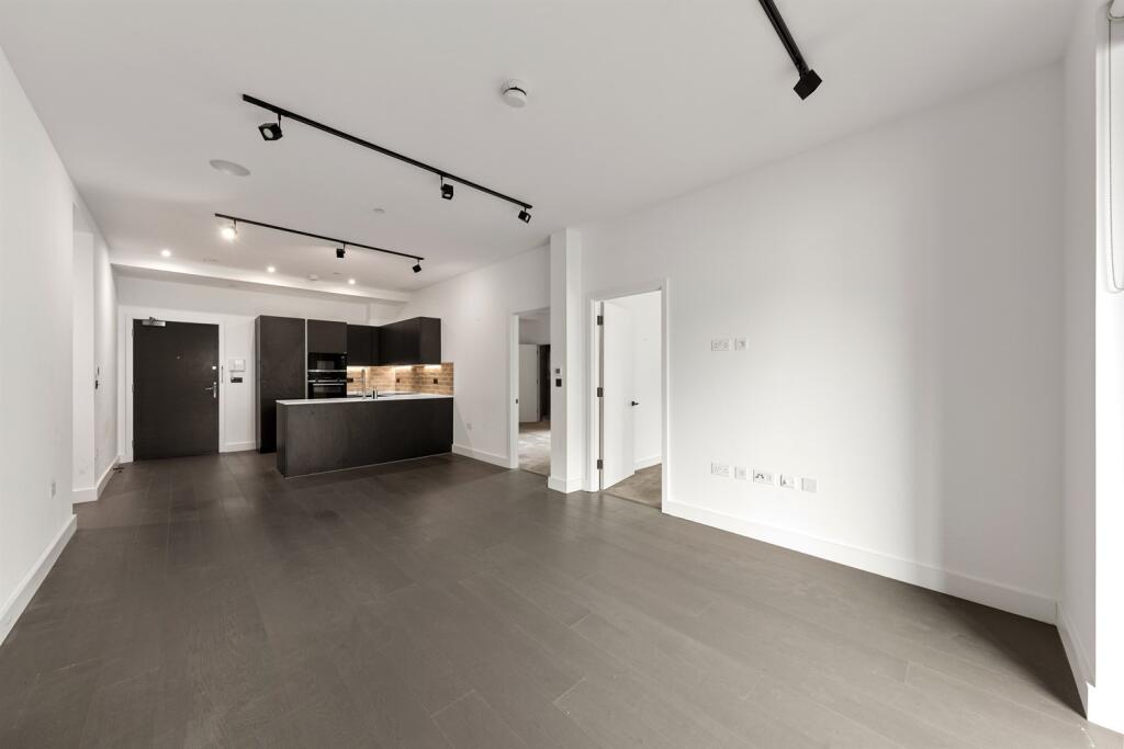 Apartment in London - View 2