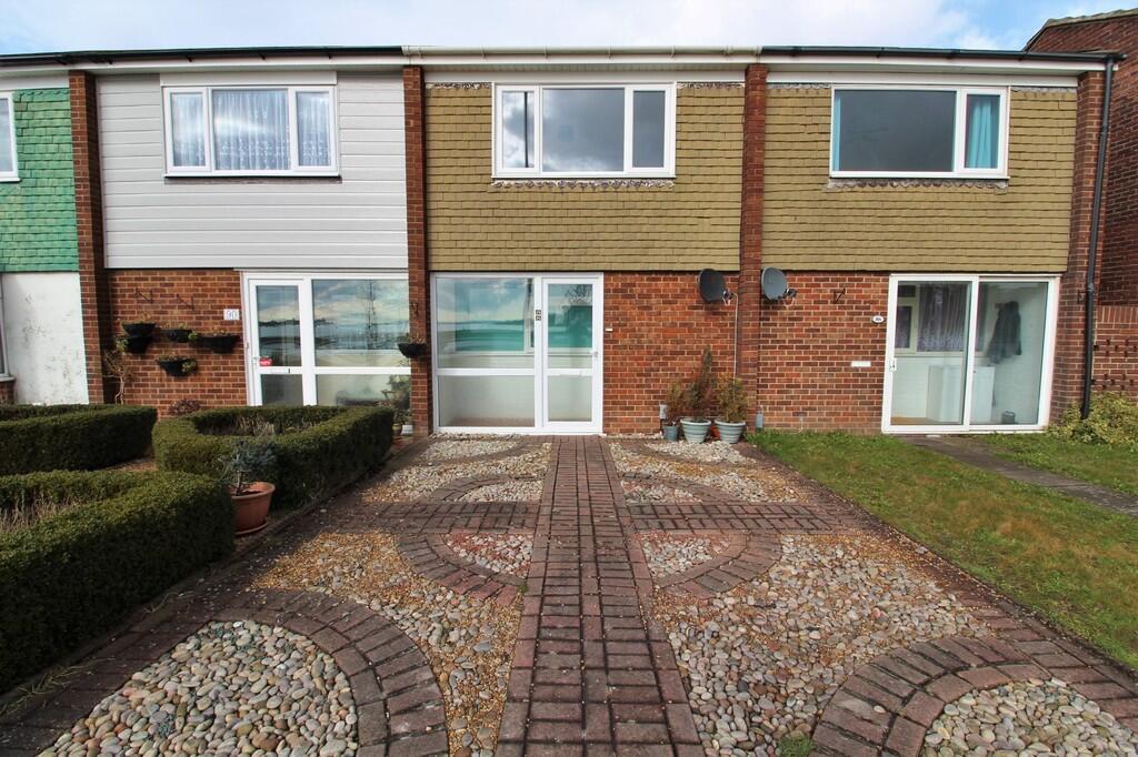 Main image of property: Southampton Road, Watersedge Park