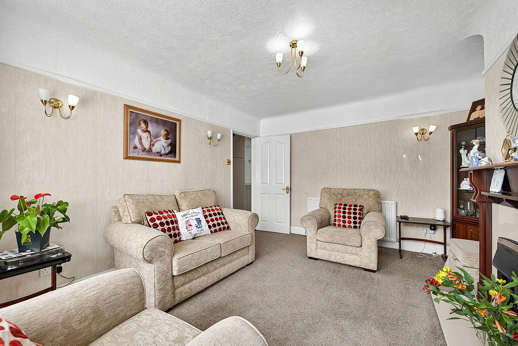House in Portsmouth - View 5