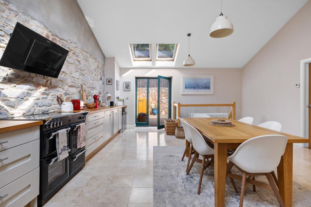 House in Torquay - View 5