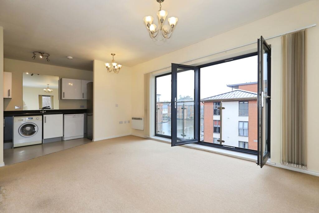 Apartment in Wyre Forest, Stourport-on-Severn - More