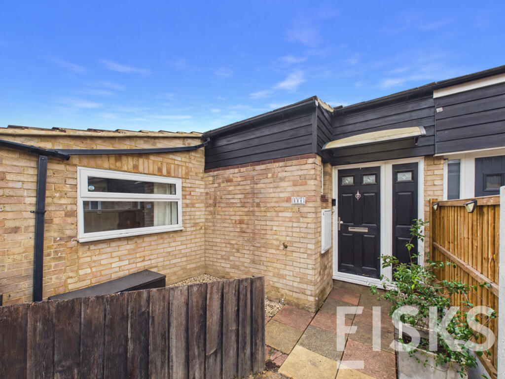 Main image of property: Beambridge, Basildon, SS13
