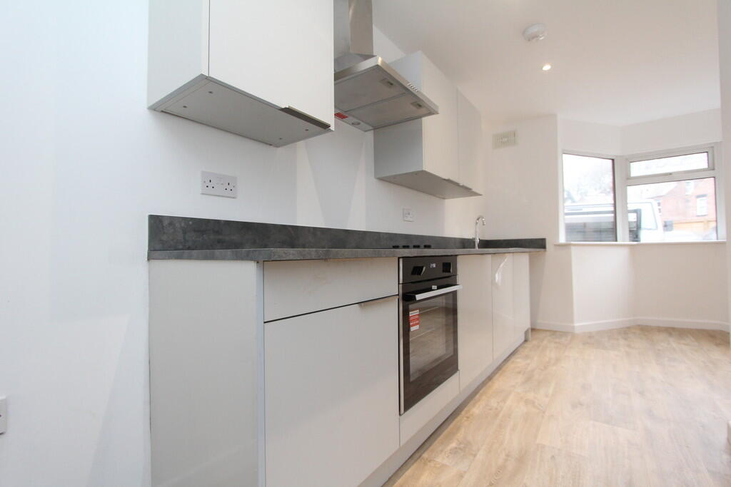 Main image of property: 652 Abbeydale Road