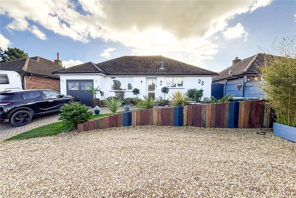 Main image of property: Barton Drive, Barton on Sea, New Milton, Hampshire, BH25