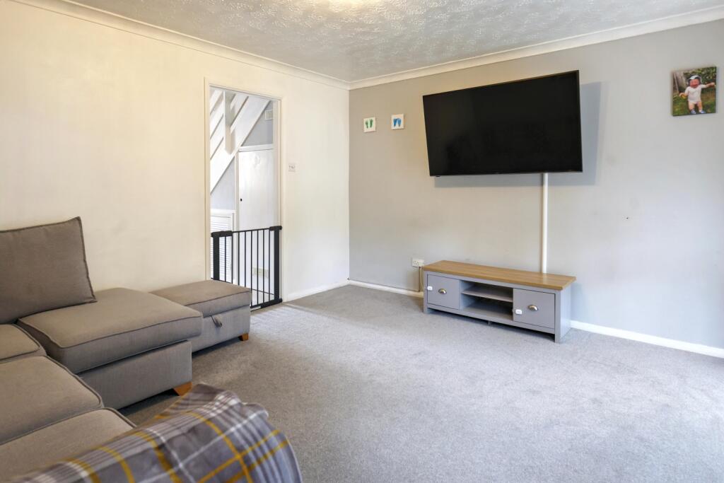 House in West Oxfordshire, Carterton - View 5