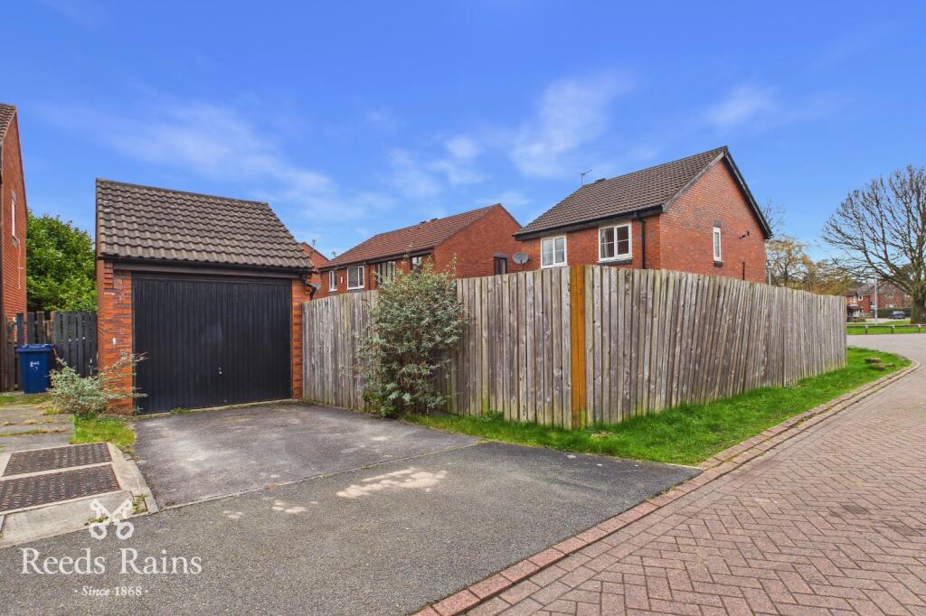 Stratfield Place, Leyland, Lancashire, PR25 photo 2