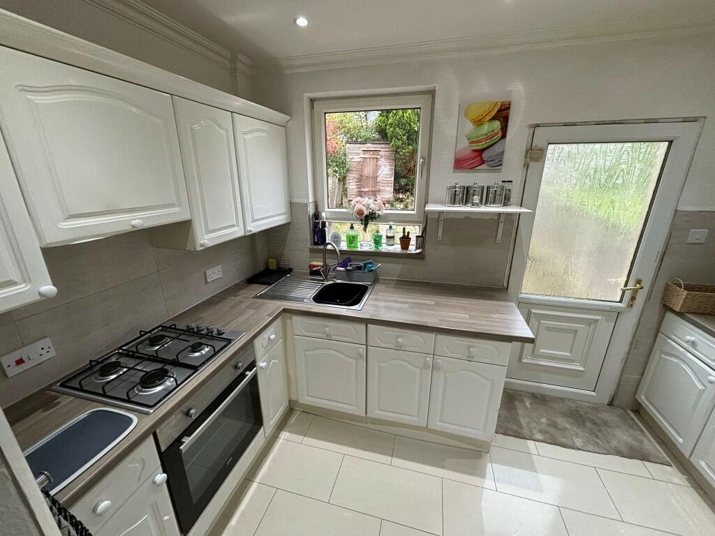 Apartment in Airdrie, Thrashbush - View 4