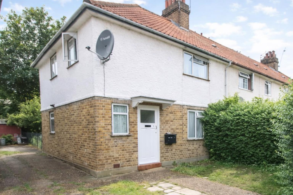 Main image of property: Orchard Waye, Uxbridge
