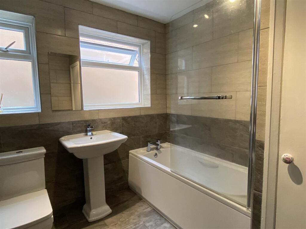House in Stockport, Heaton Mersey, The Four Heatons - View 5