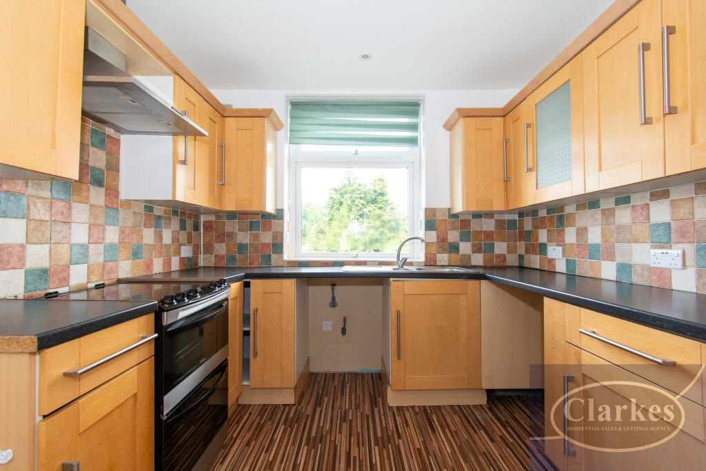 Apartment in Bournemouth - More
